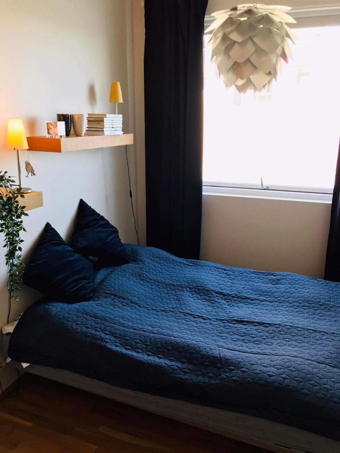 Stylish And Relaxing Two Bedroom Appartment, View Over Harbour Hafnarfjörður Kültér fotó
