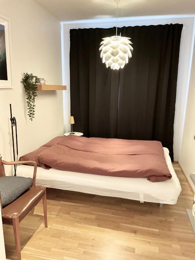 Stylish And Relaxing Two Bedroom Appartment, View Over Harbour Hafnarfjörður Kültér fotó